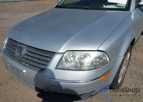 2005 Volkswagen Passat Gls Tdi from USA, damaged, VIN WVWAE63B85E076730